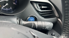 Toyota C-HR 1.8 Hybrid Icon 5dr CVT Hybrid Hatchback